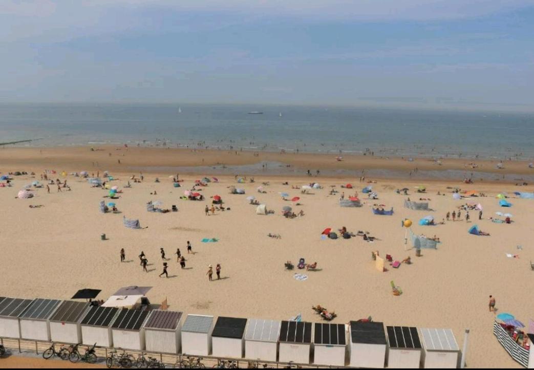 Appartement "Zeezicht 002" Ostend Exterior photo